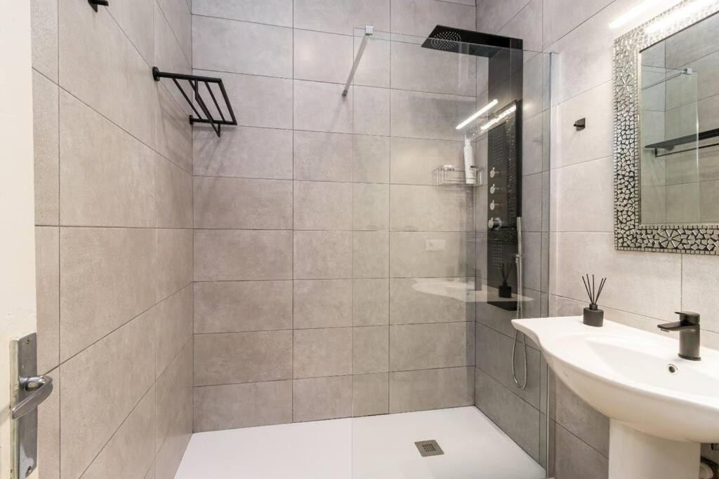 Apartamento Balmoralia En Puerto Chico. A Un Paso De La Bahia