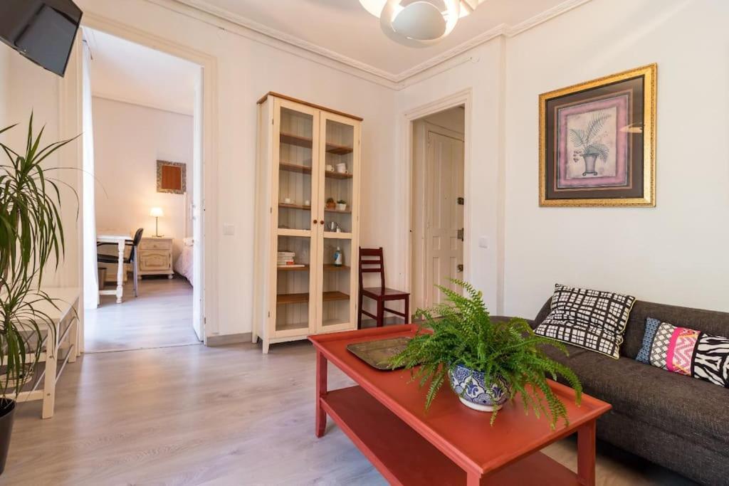 Apartamento Balmoralia En Puerto Chico. A Un Paso De La Bahia *